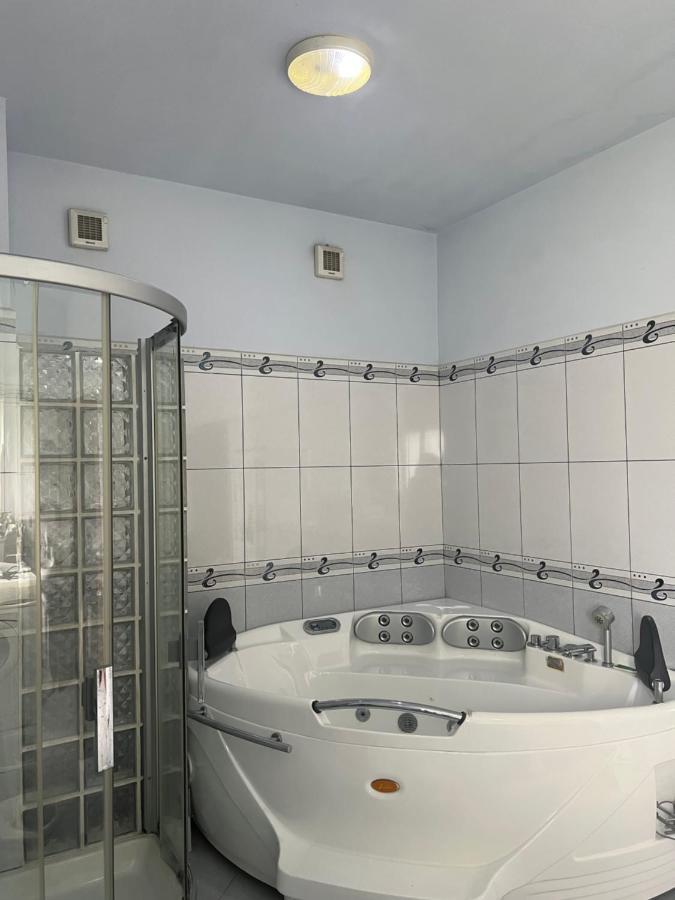Guest House Pulake Berat Zewnętrze zdjęcie