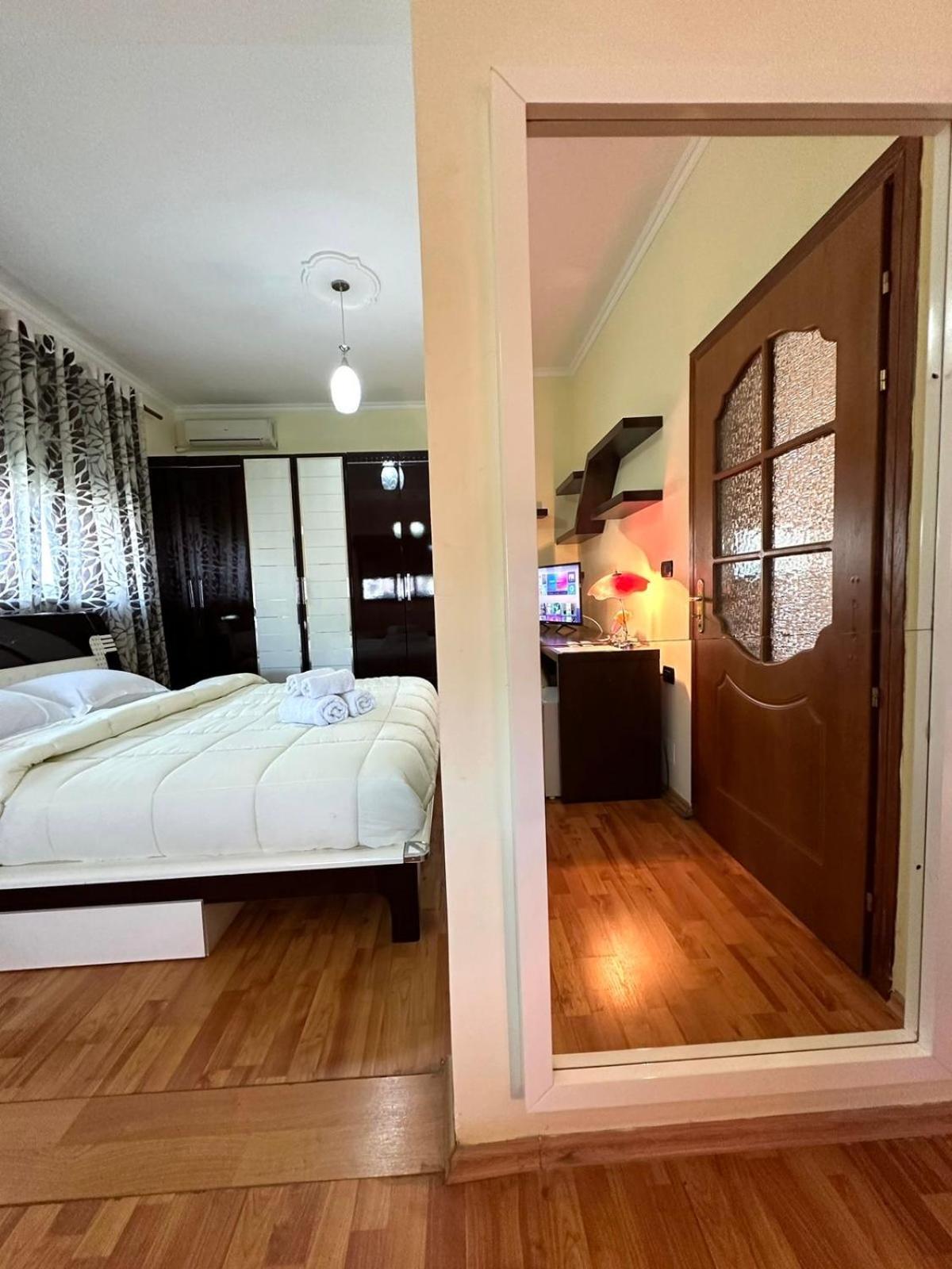 Guest House Pulake Berat Zewnętrze zdjęcie